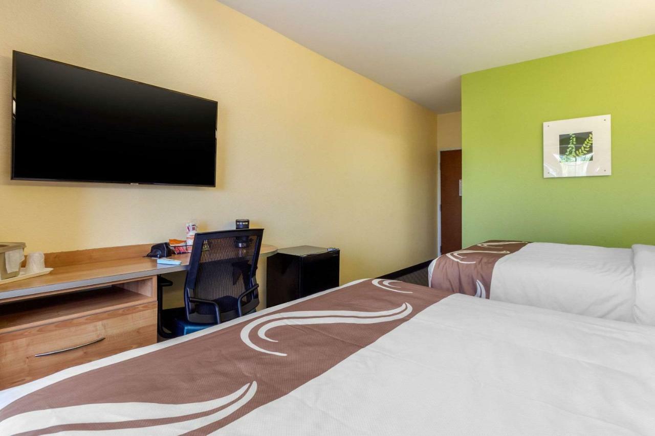 Quality Inn & Suites Lehigh Acres Fort Myers Buitenkant foto